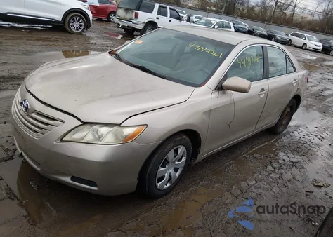 2008 Toyota Camry Le из США, поврежденный, VIN 4T4BE46K18R033458